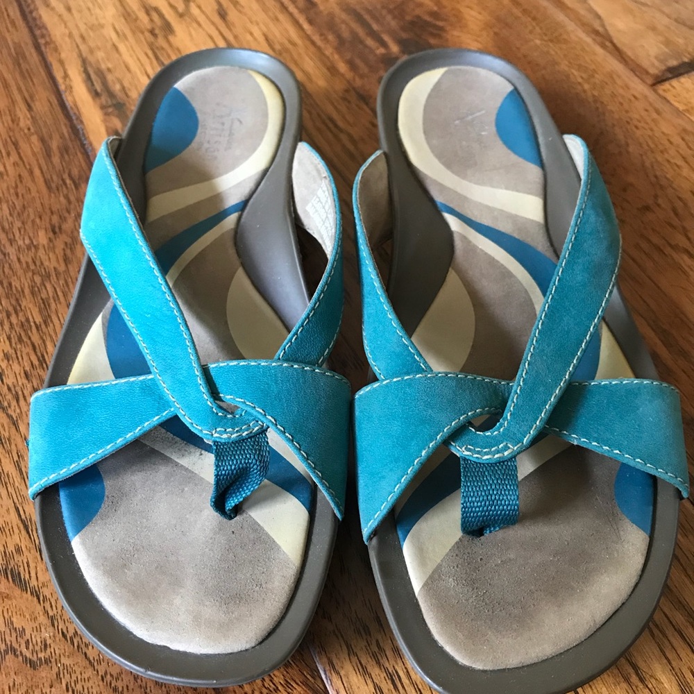 Clark’s Artisan Collection Leather Sandals sz 8